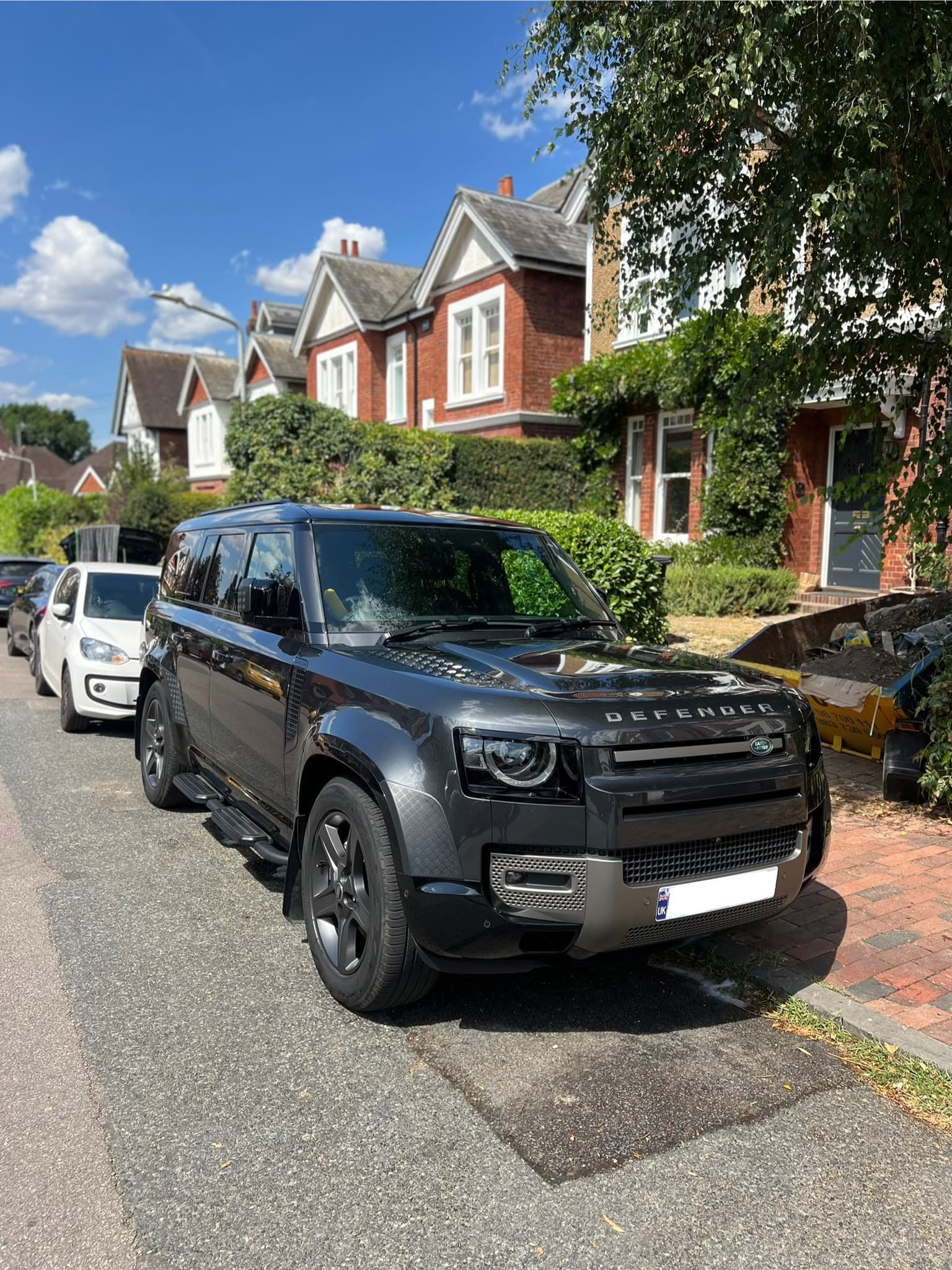 Land Rover Defender professionally valeted by Stacks Mobile Valeting